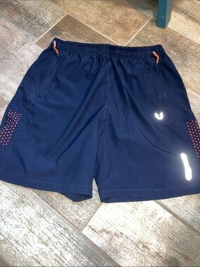 NORTHYARD MENS HIKING SHORTS W ZIP POCKETS AND REFLECTIVE STRIPS
